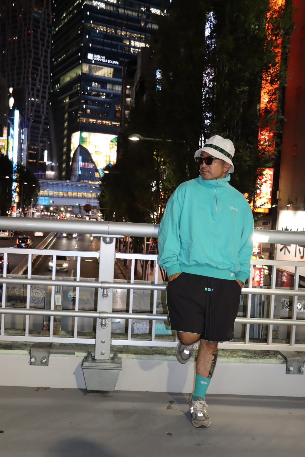 Stand highneck sweatshirt