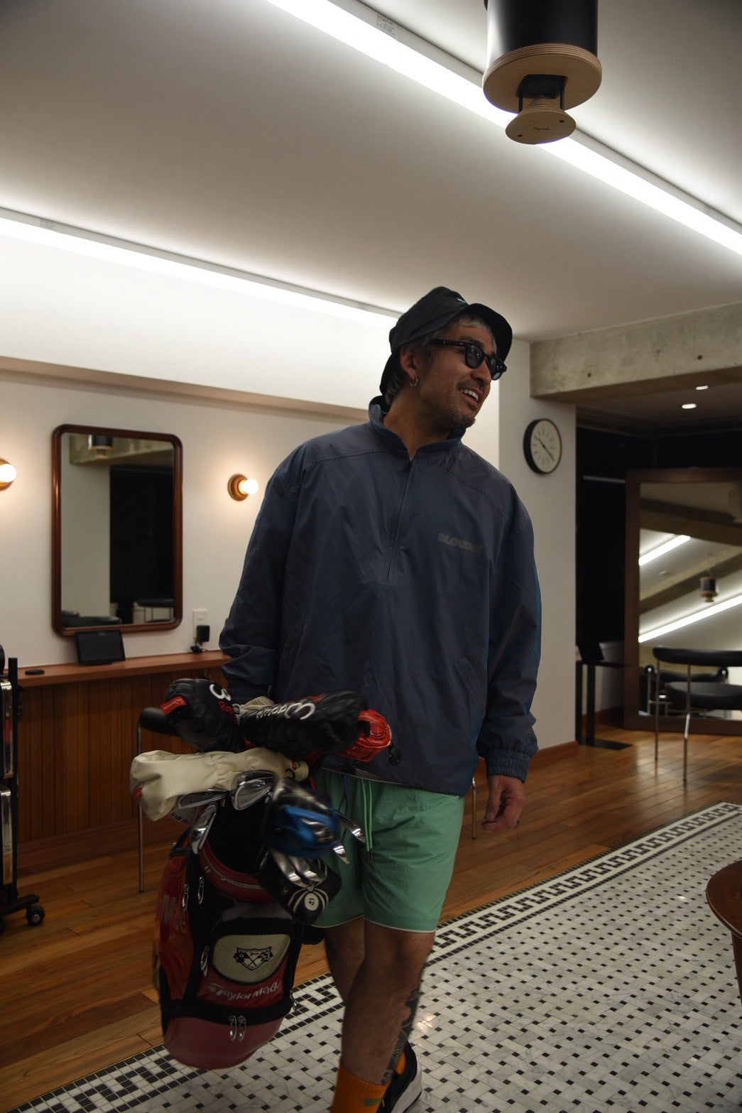 Water-repellent nylon halfzip jacket