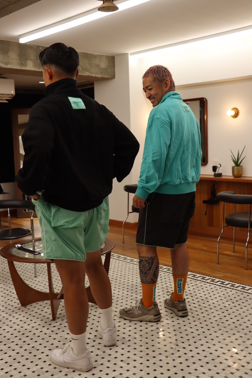 Stand highneck sweatshirt