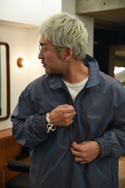 Water-repellent nylon halfzip jacket