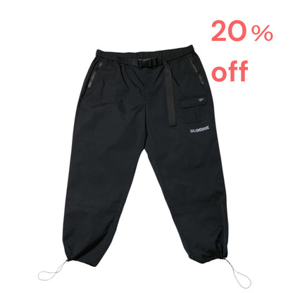 Water-repellent nylon pocket pants