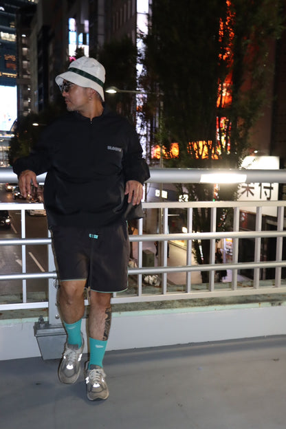 Water-repellent nylon halfzip jacket