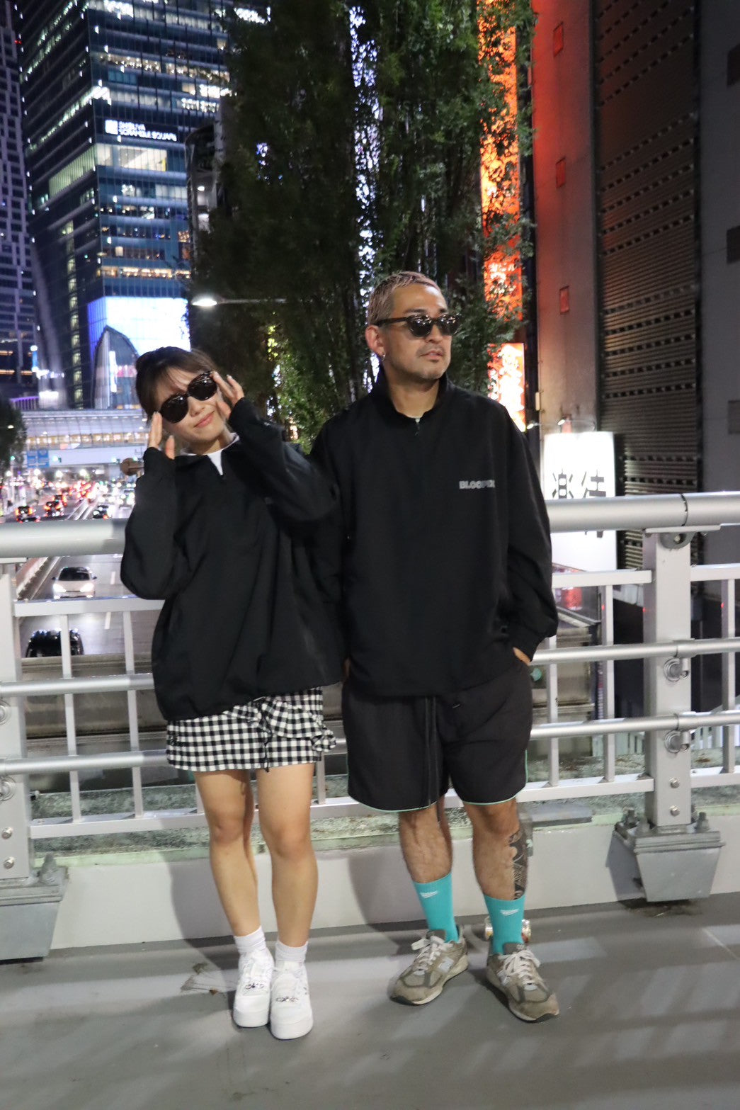 Water-repellent nylon halfzip jacket