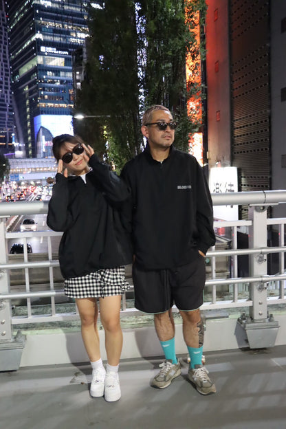 Water-repellent nylon halfzip jacket